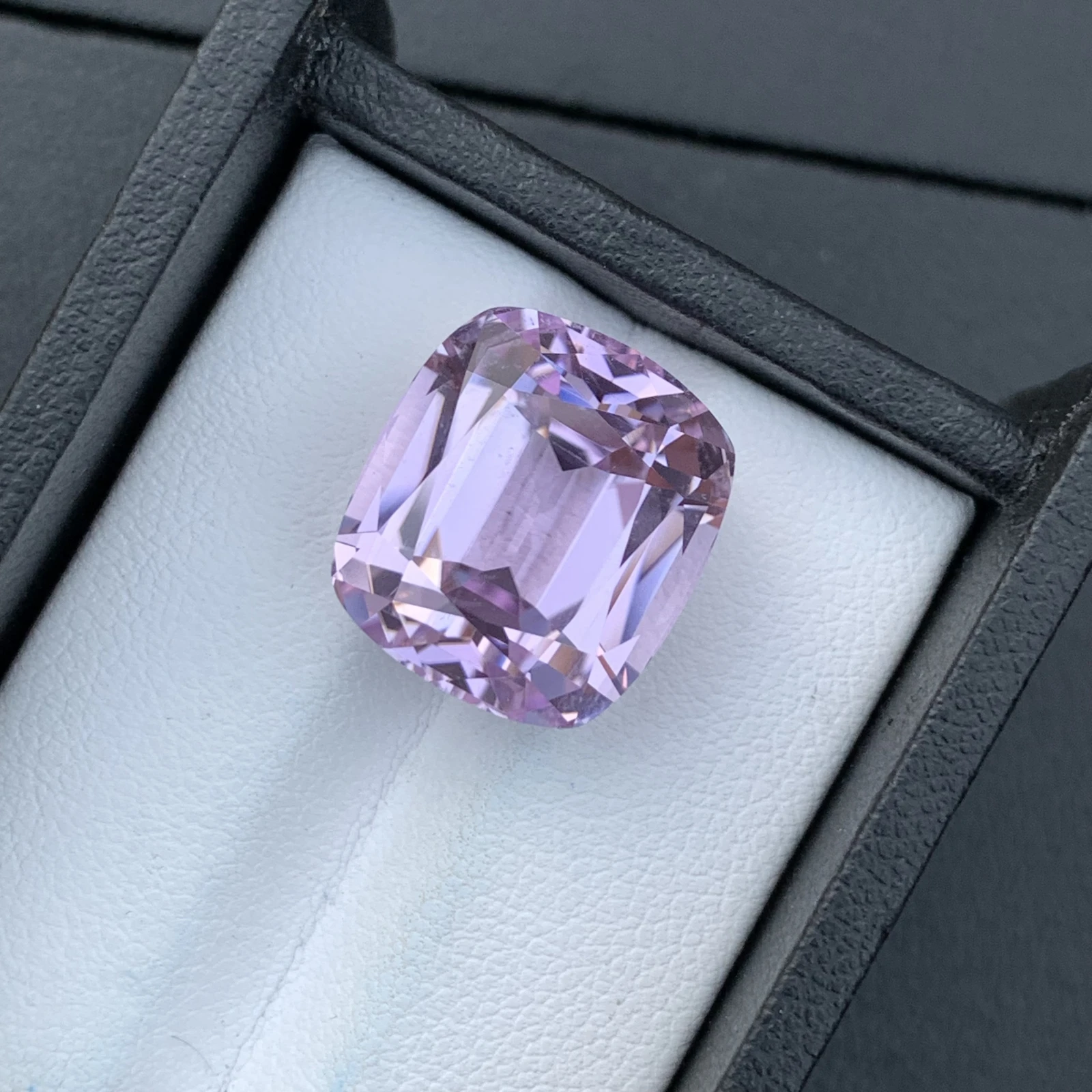 Natural Pink Kunzite 21.65 Carat Faceted Cushion Shape Loose Gemstone — view 4